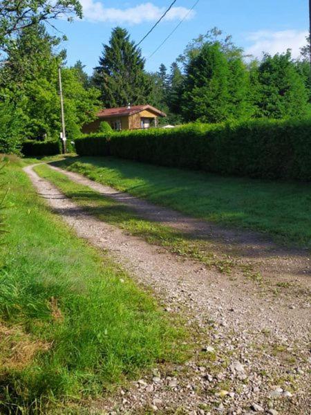 Chalet Du Spiemont Champdray Exterior foto